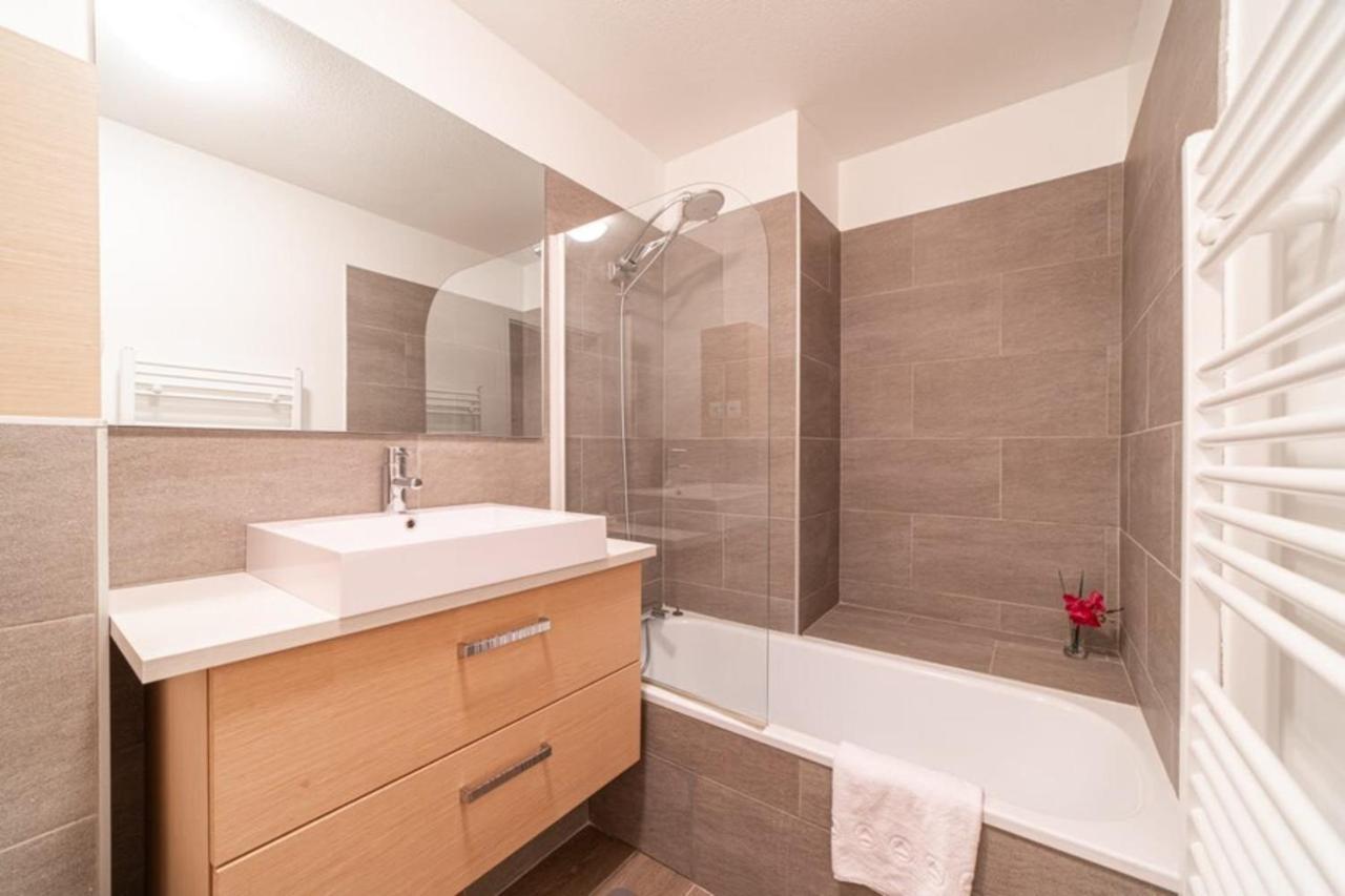 Апартаменты Promenade Furnished Flat Анси Экстерьер фото